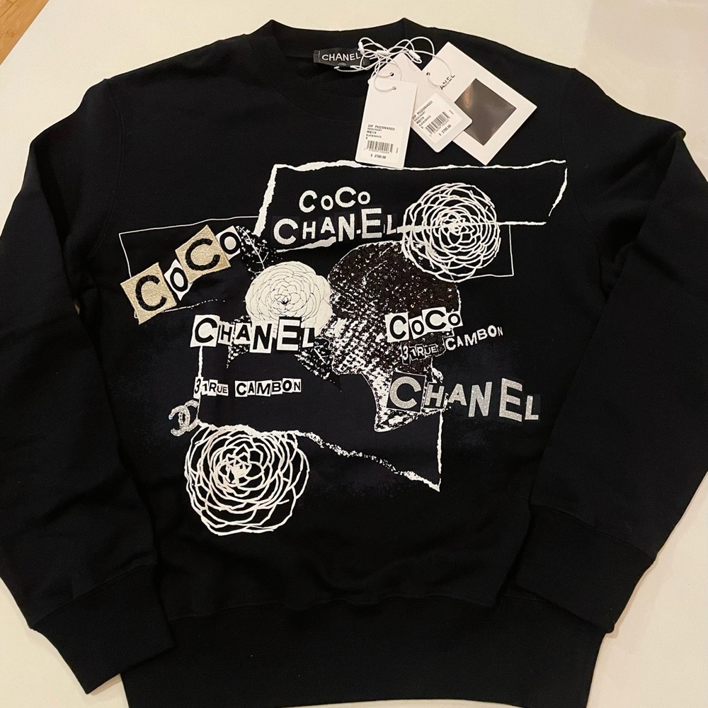 Chanel pullover sweater